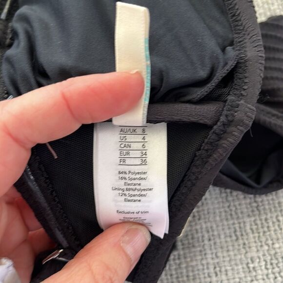 Sea Level Swim Bikini Top Spinnaker U Bar Bandeau Womens Black Size 4 - Picture 7 of 8